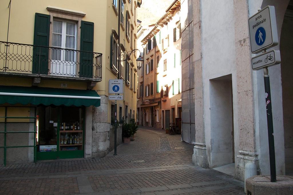 Residenza Porte Vecchie Appartement Riva del Garda Buitenkant foto